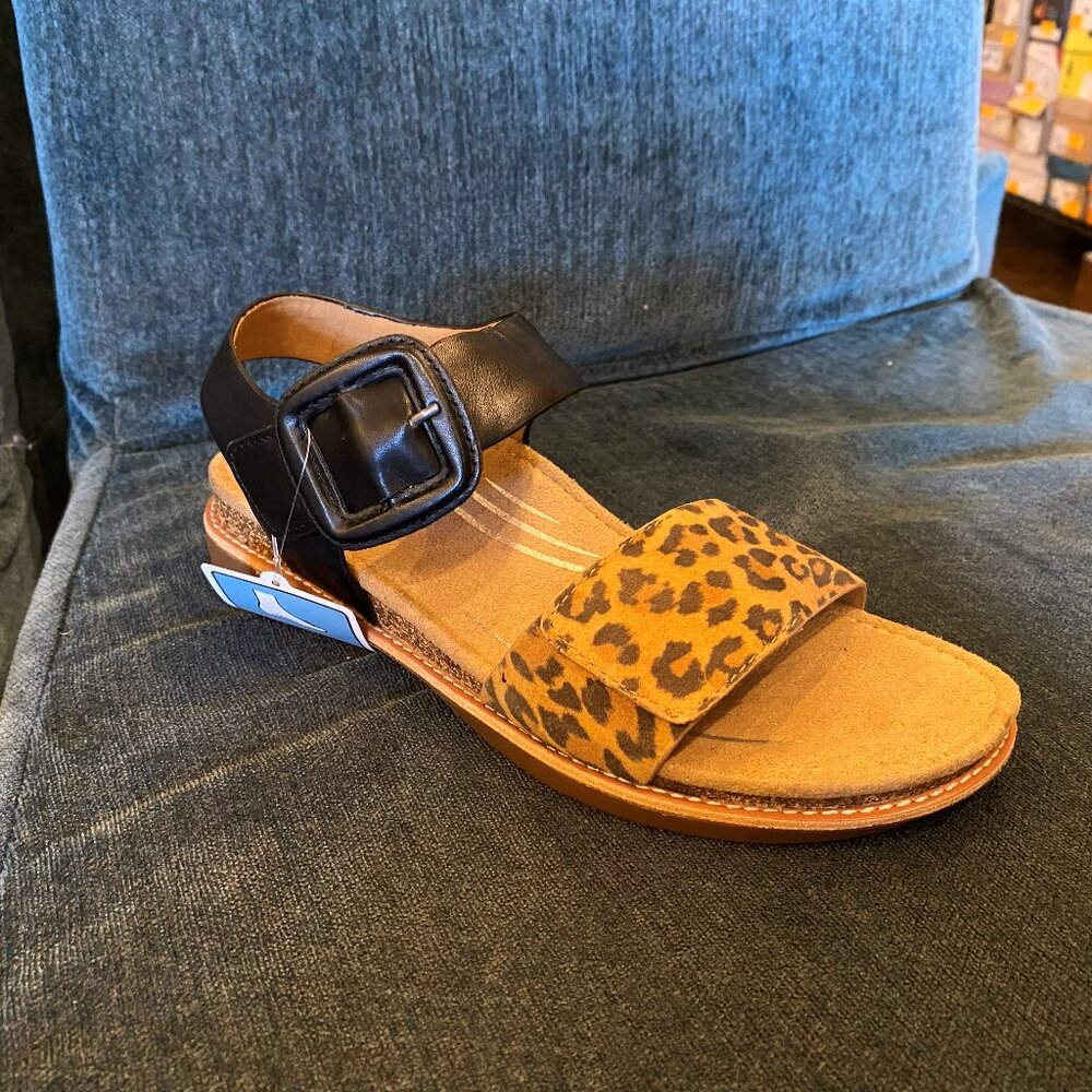 Aetrex - Claire Leopard - Multiple Sizes (NEW W/ BOX)